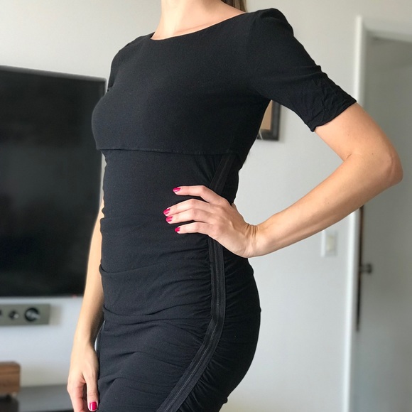 Black dress - Picture 2 of 2